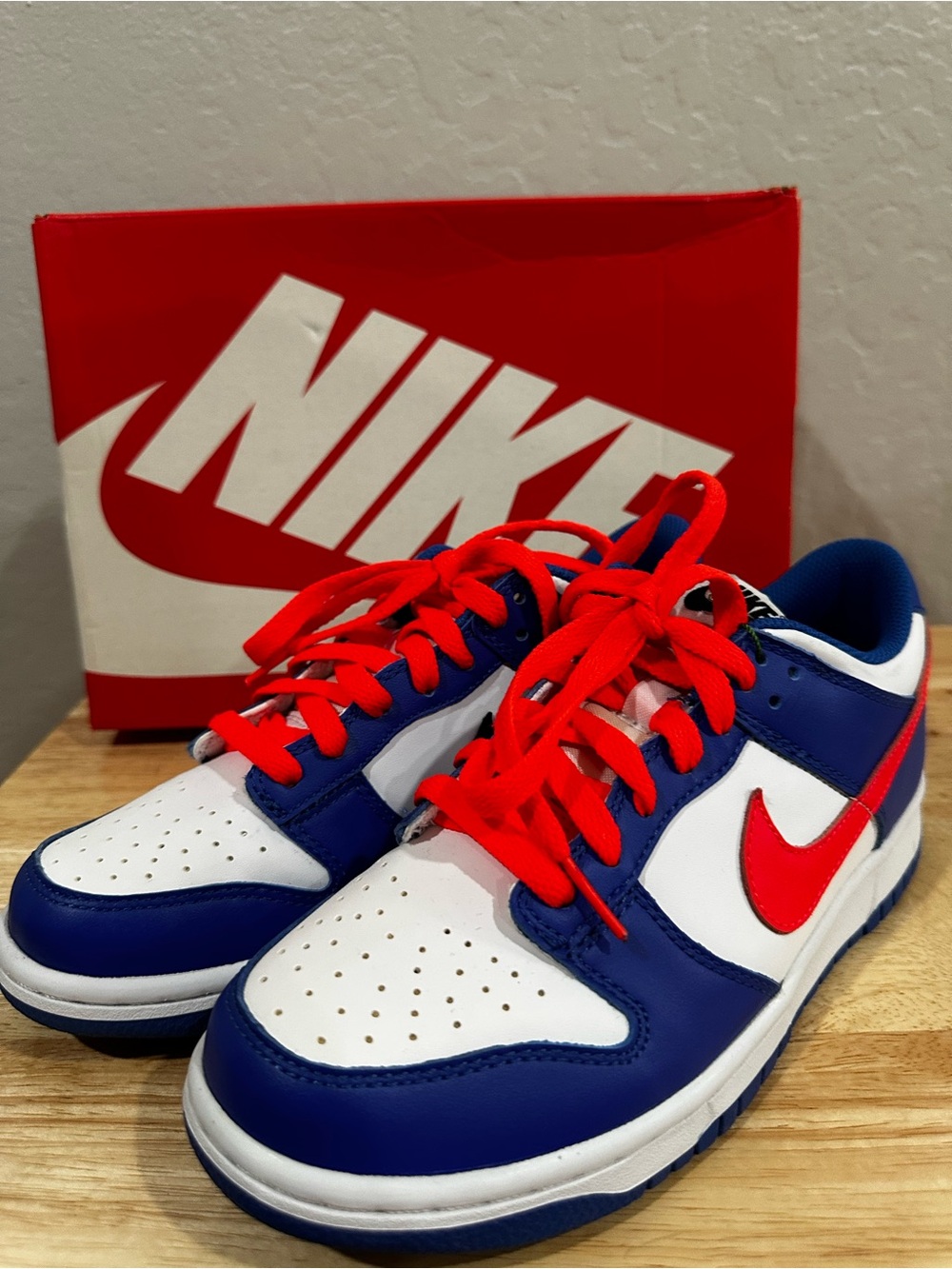 Nike Dunk Low (GS) in White, Blue & Crimson - Picture 4 of 6